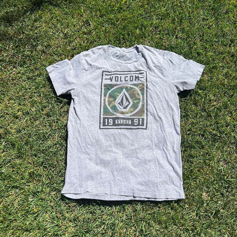 Volcom y2k tee men’s size L